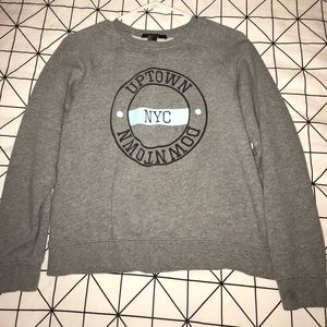 A very cute sweater !!!